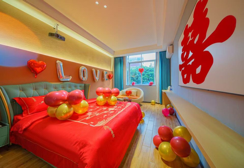 百年好合婚庆房