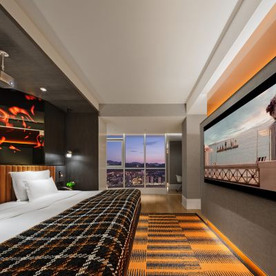 臨窗私湯江景超大床房 ISEYA浮雲·高空江景酒店（重慶解放碑店）優惠