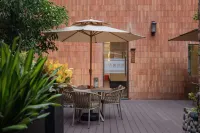 Meta Tree Hotel, People's Square, City Center In Shanghai Ξενοδοχεία στην πόλη 