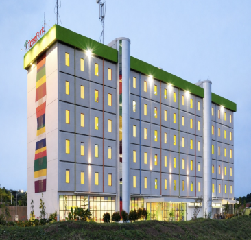 TreePark Hotel Jakarta Airport