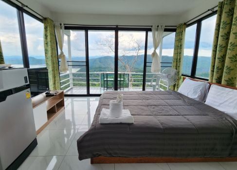 ไร่ภูผา Camping and Cafe เขื่อนศรีนครินทร์