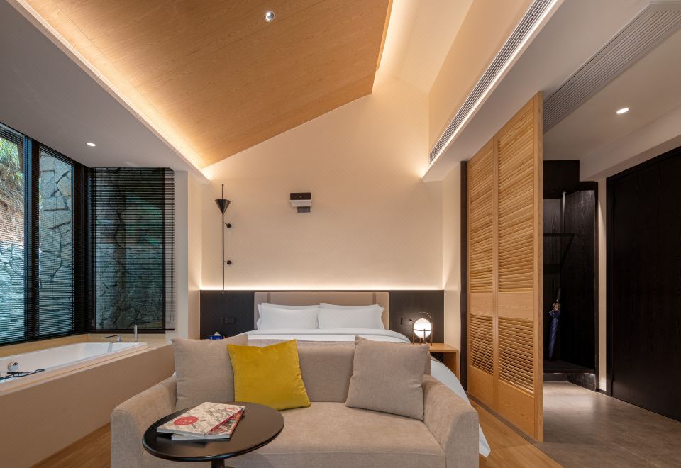 庭院大床房【獨享休憩小院+品牌浴袍+舒適浴缸】