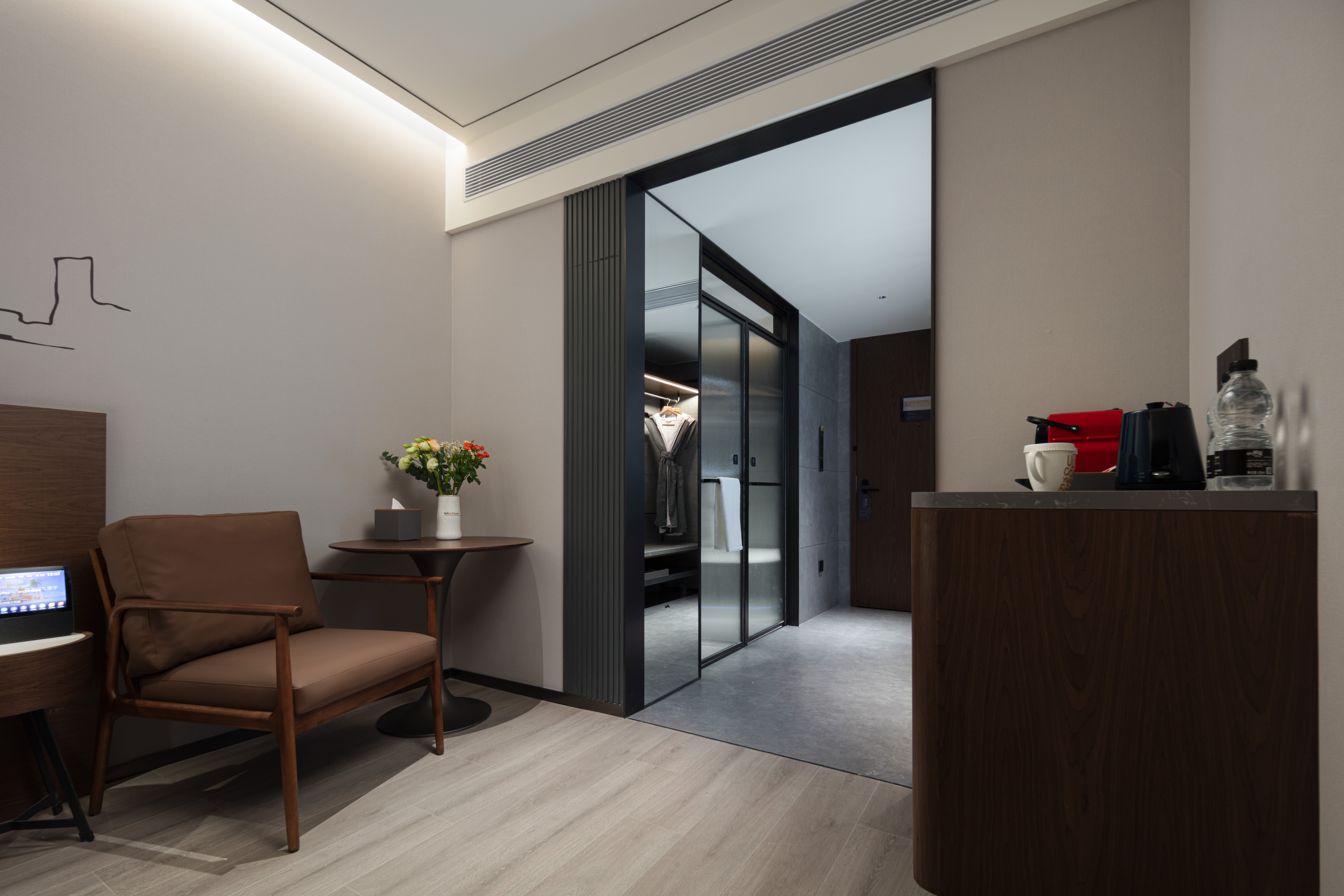 行政家庭房 （皮爷胶囊Coffee机+智能客控+丝涟床垫）