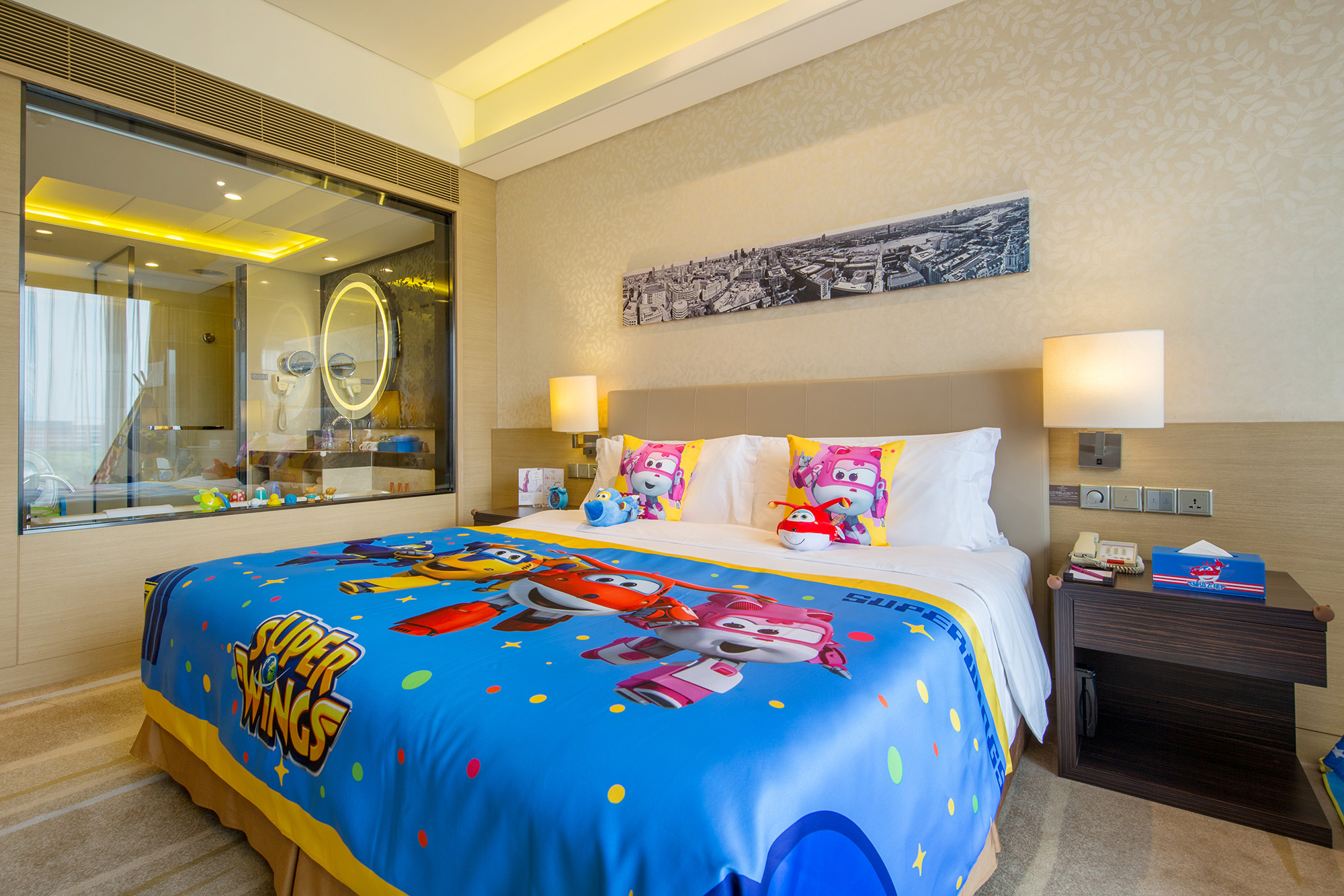 酷芽超级飞侠大床房