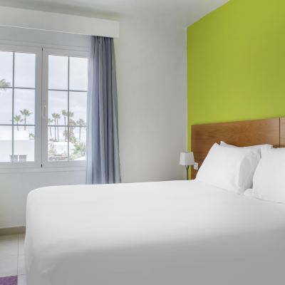 Four-Bedroom Villa Jardines del Sol by Diamond Resorts Promo Code