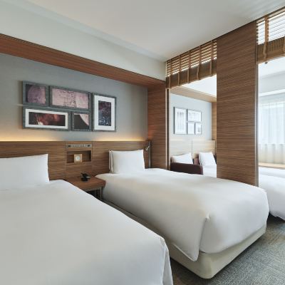 十字樓層豪華雙床房（雙床+梳化床） 札幌十字飯店優惠