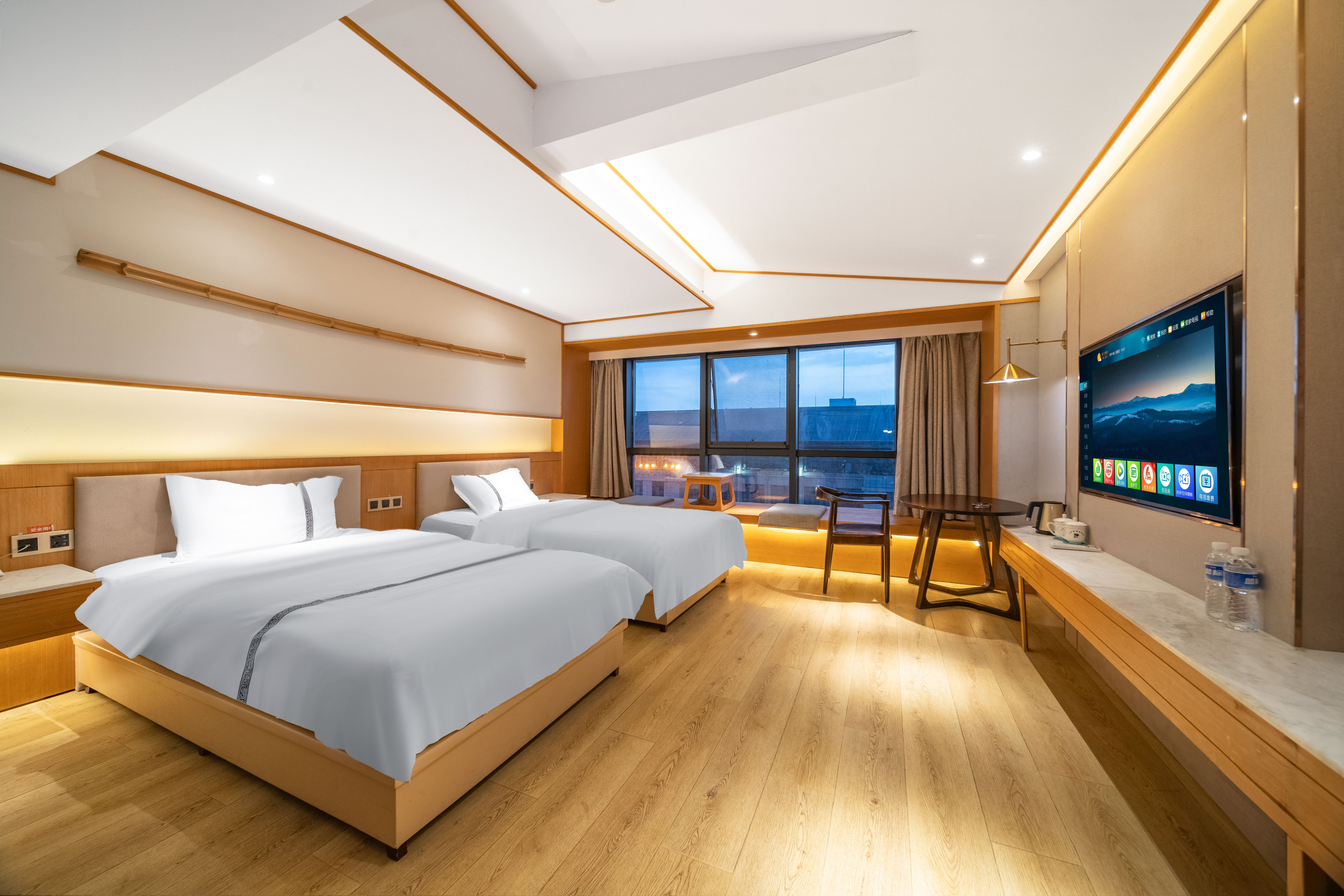 YOUSHIJIA HOTEL(优仕佳酒店（郑东万象城省政府店）), Zhengzhou