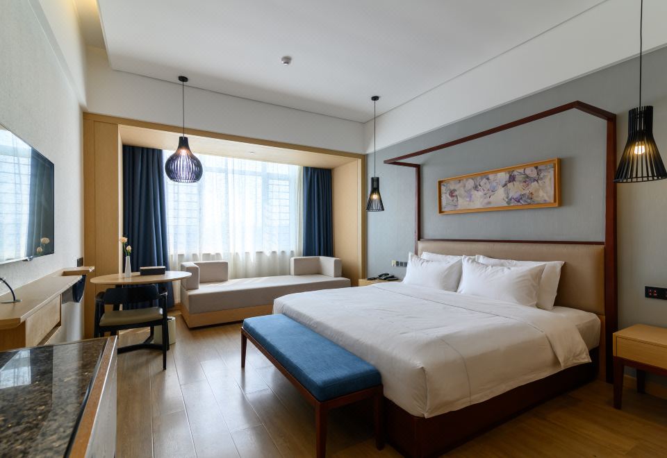 Executive Queen Room