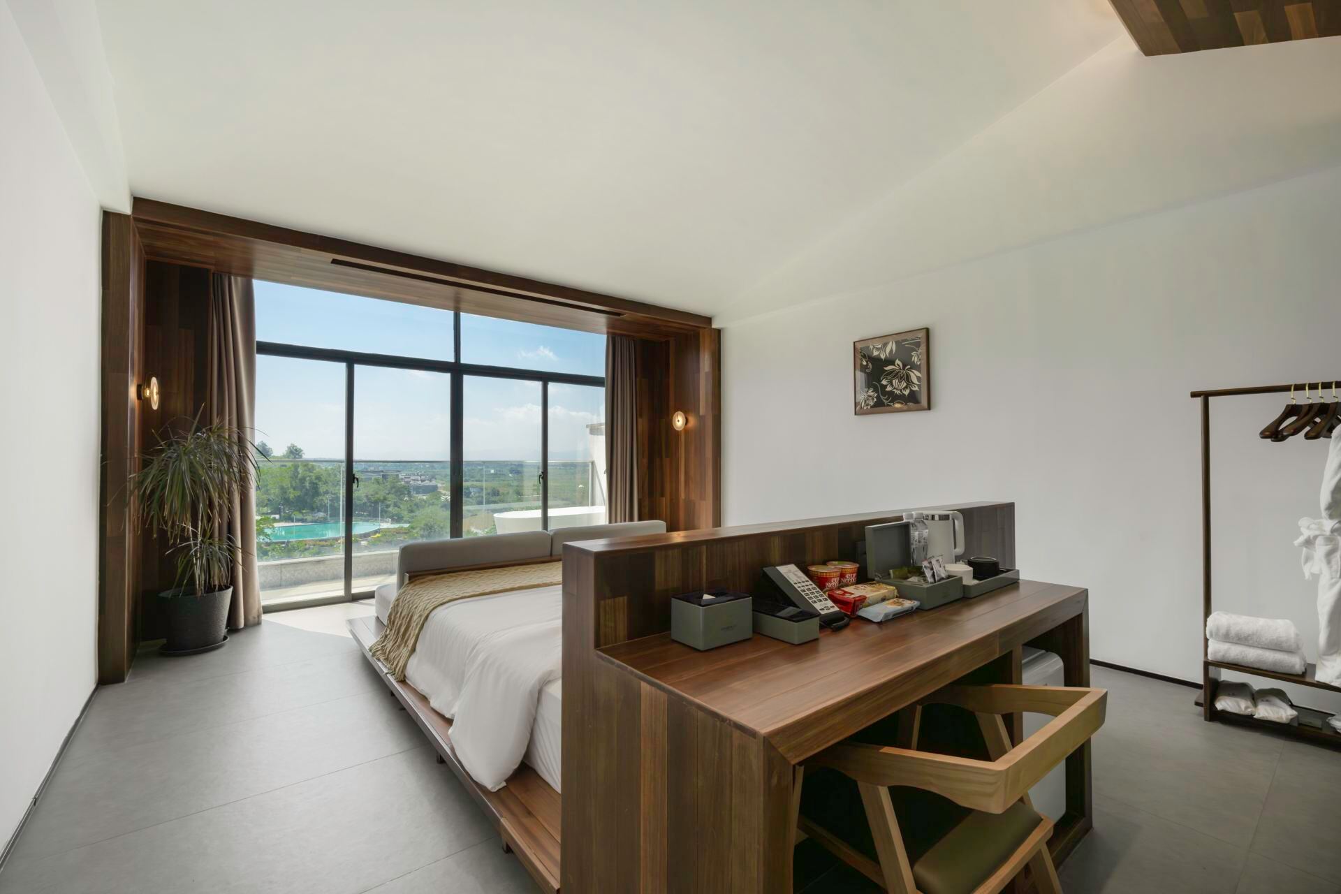 Guestroom - Mountain-View