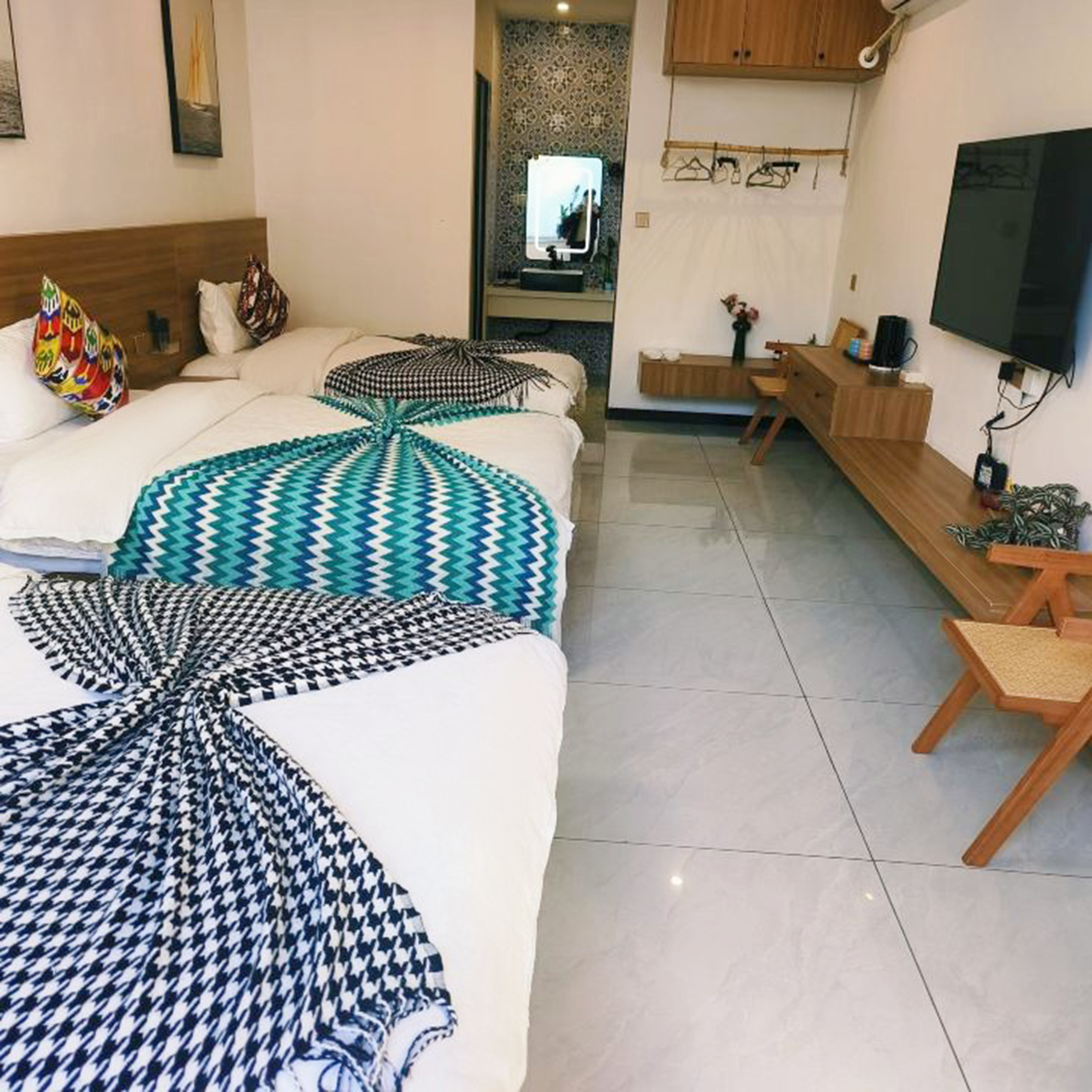 云端·舒适三人间（独立空调）