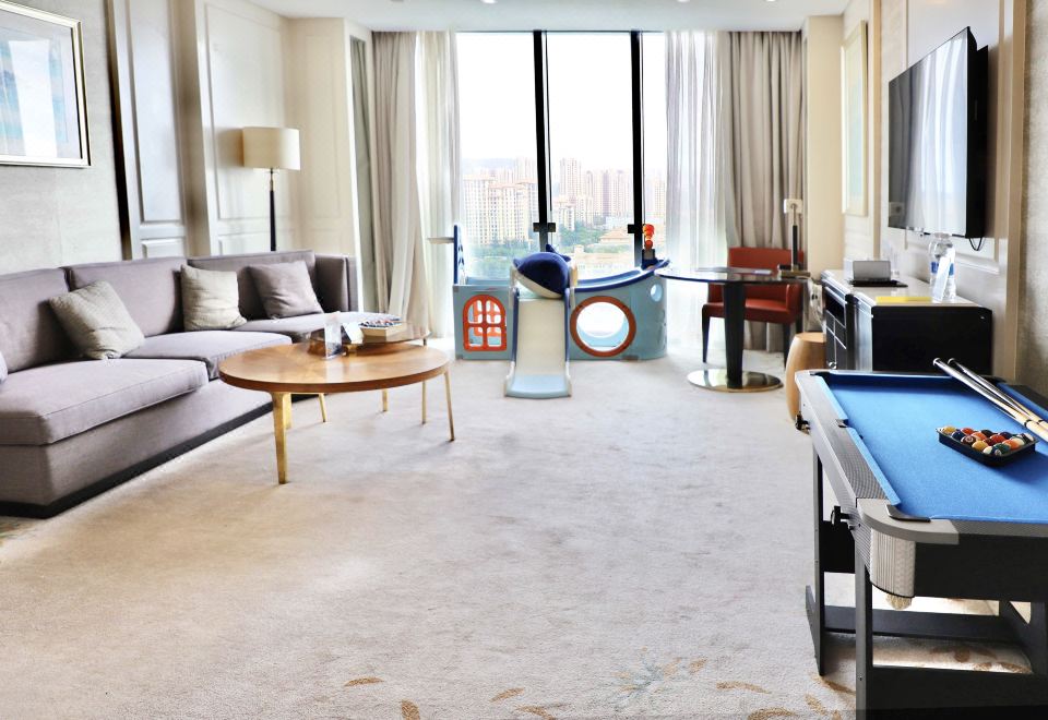 豬豬俠親子主題套房