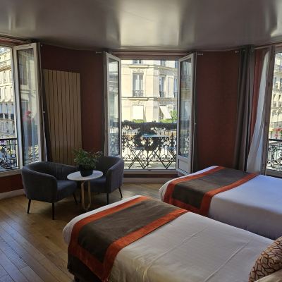 Classic Triple Room Home Latin Promo Code