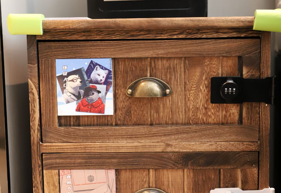 迈克狐剧情套房