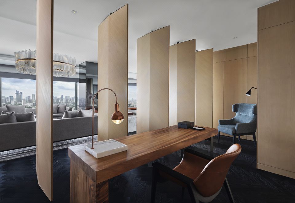 Park Hyatt JakartaPresidential Suite