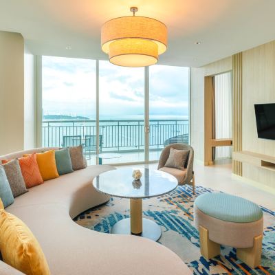 海灣塔甄選套房1張特大床1間臥室 芭達雅假日飯店優惠