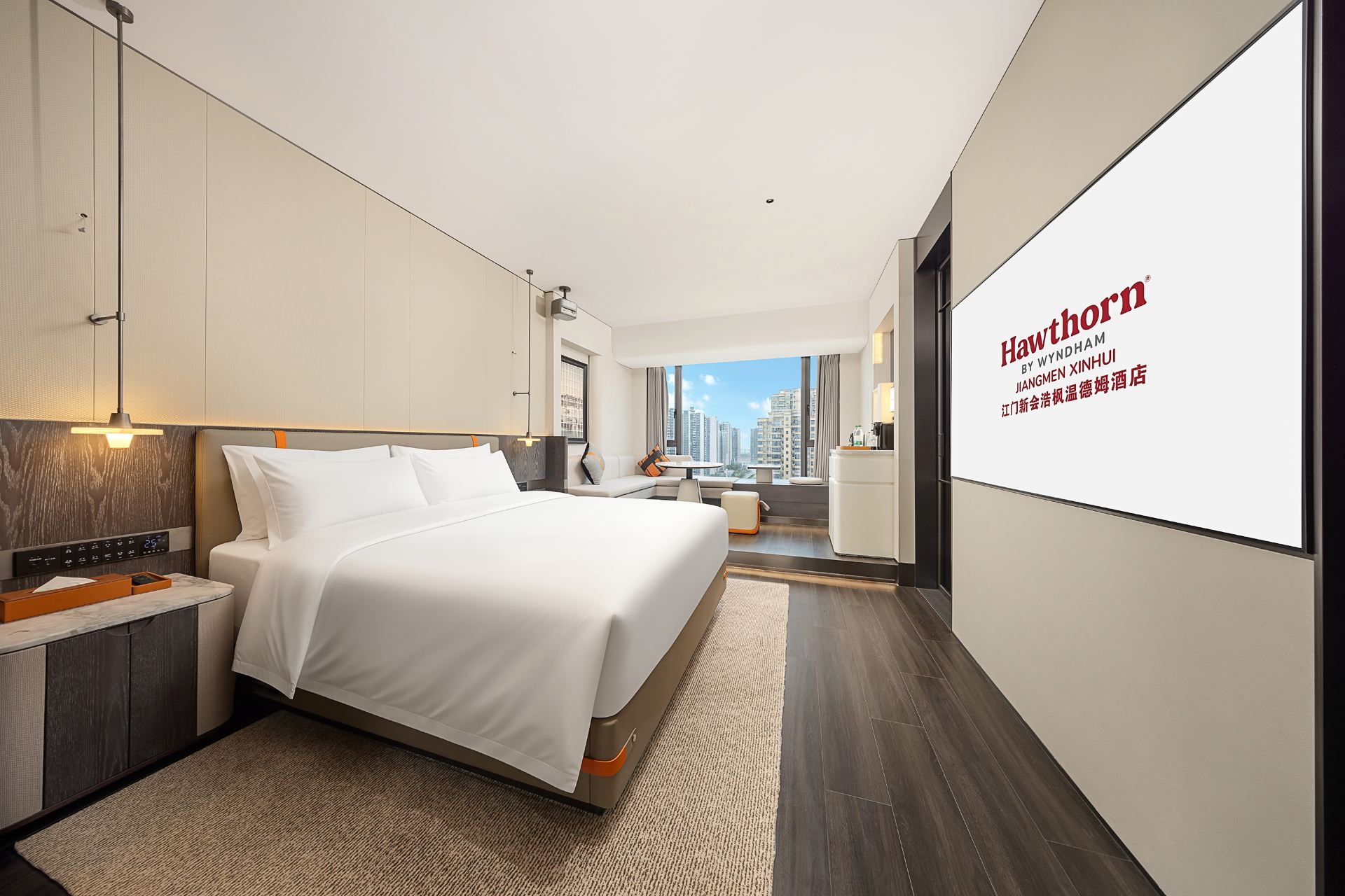 Executive Queen Room