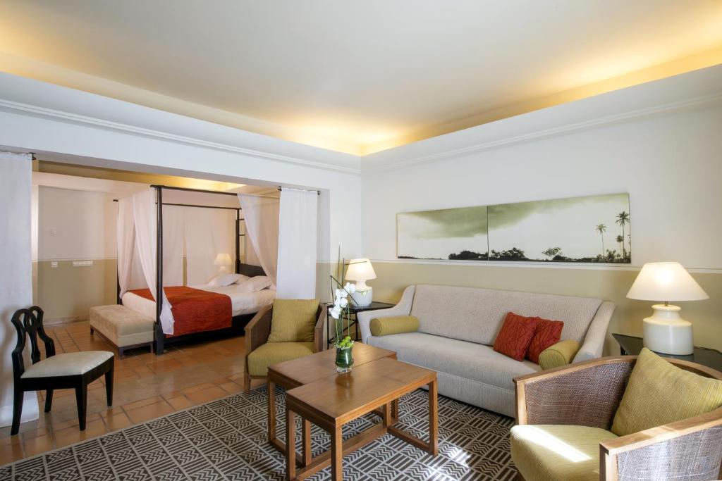 海景小型套房 - 带露台（2名成人+1名小童）