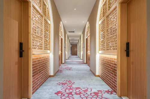 Yan'an·Folk Culture Hotel (Wangjiaping Former Site Branch of Yan'an Revolutionary Memorial Hall)