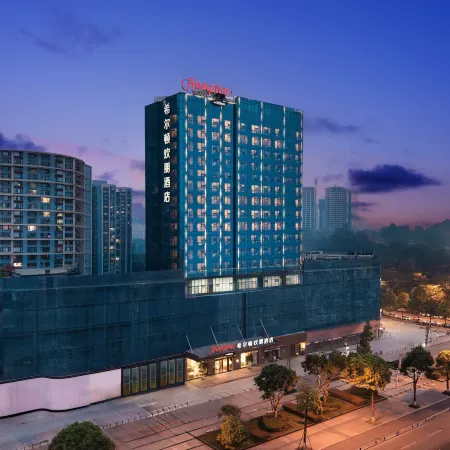Hilton Garden Inn Leshan Railway Station