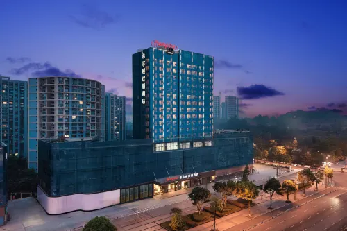 Hilton Garden Inn Leshan Railway Station