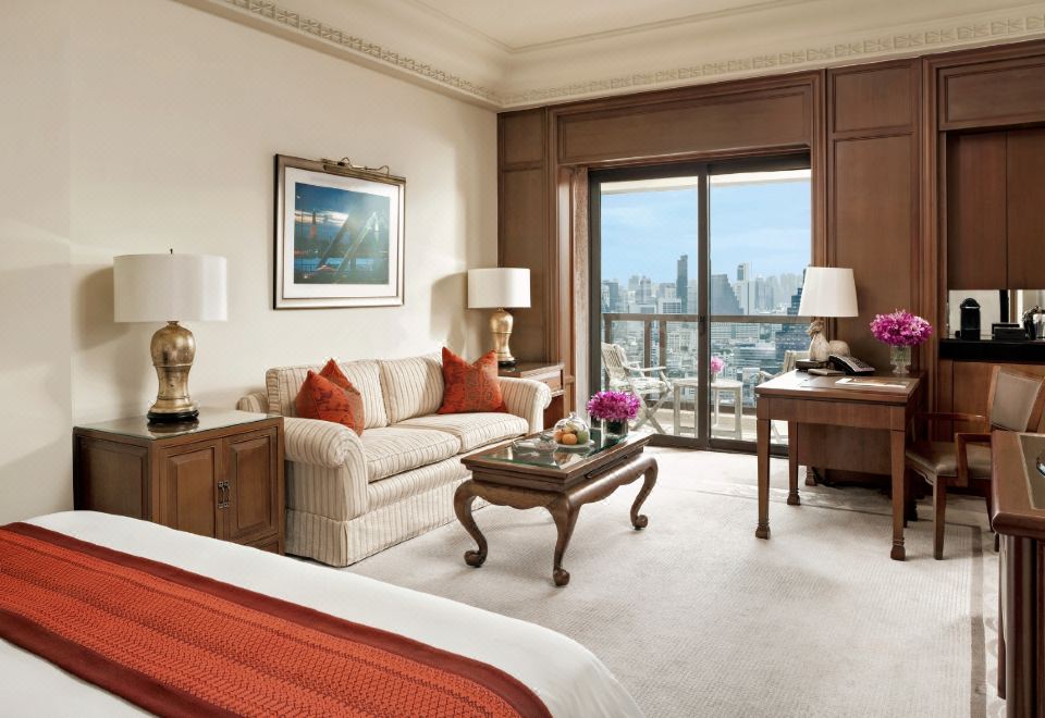 The Peninsula BangkokGrand Deluxe Balcony Room