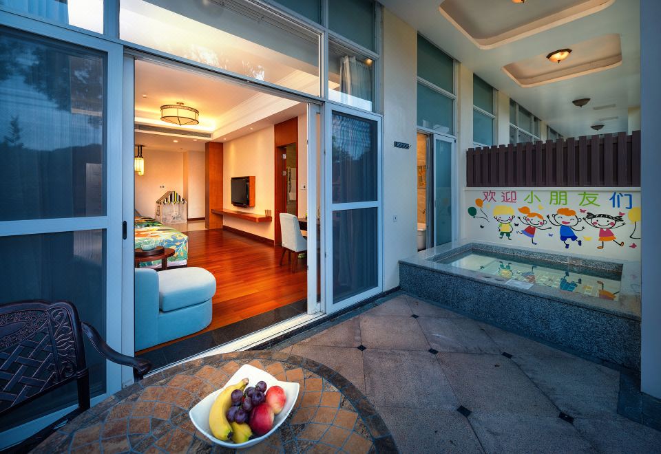 深度睡眠湖景親子房丨智能U眠床墊丨獨立泡池