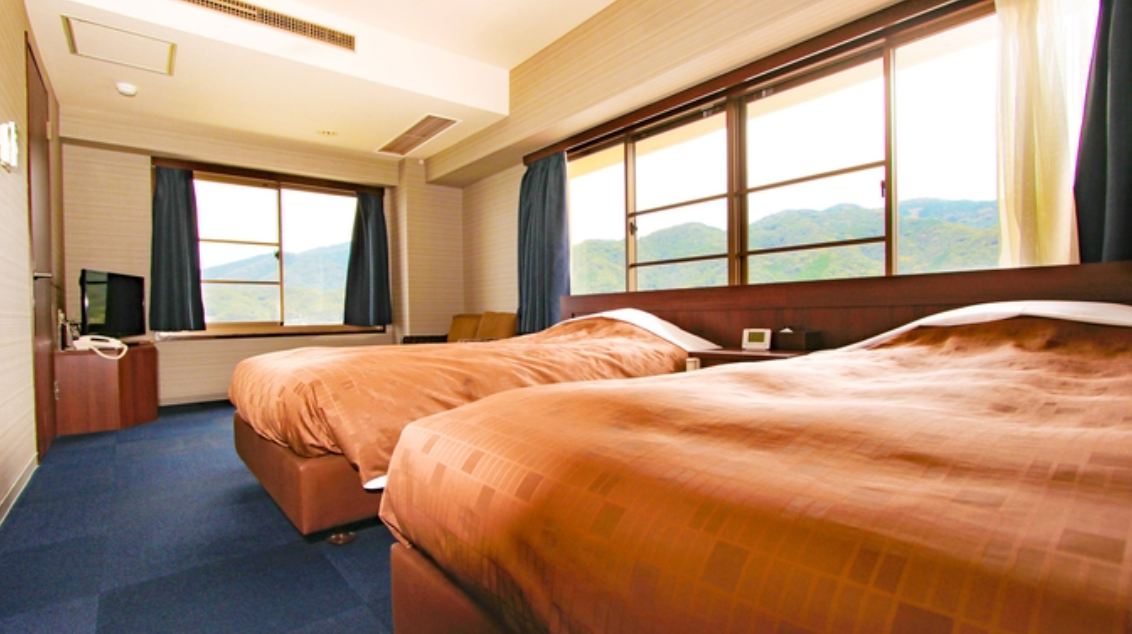 【无烟】标准双床间（山景），带室内浴室