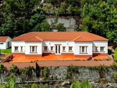 Central Monchique Hotel - Villa Termal Spa Resort - by Unlock Hotels Hotel di 