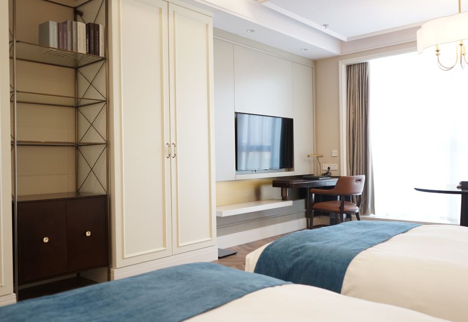 精选豪华双床房 高楼观景俯瞰都市繁华