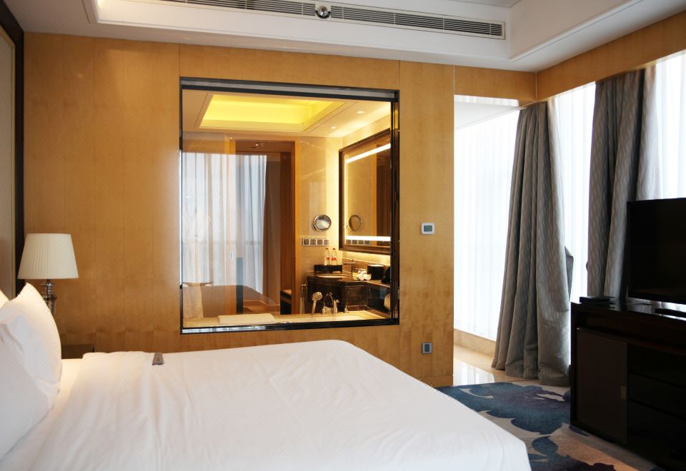 Le Meridien YixingSuperior Deluxe Room (Double Bed) (Special Promotion)