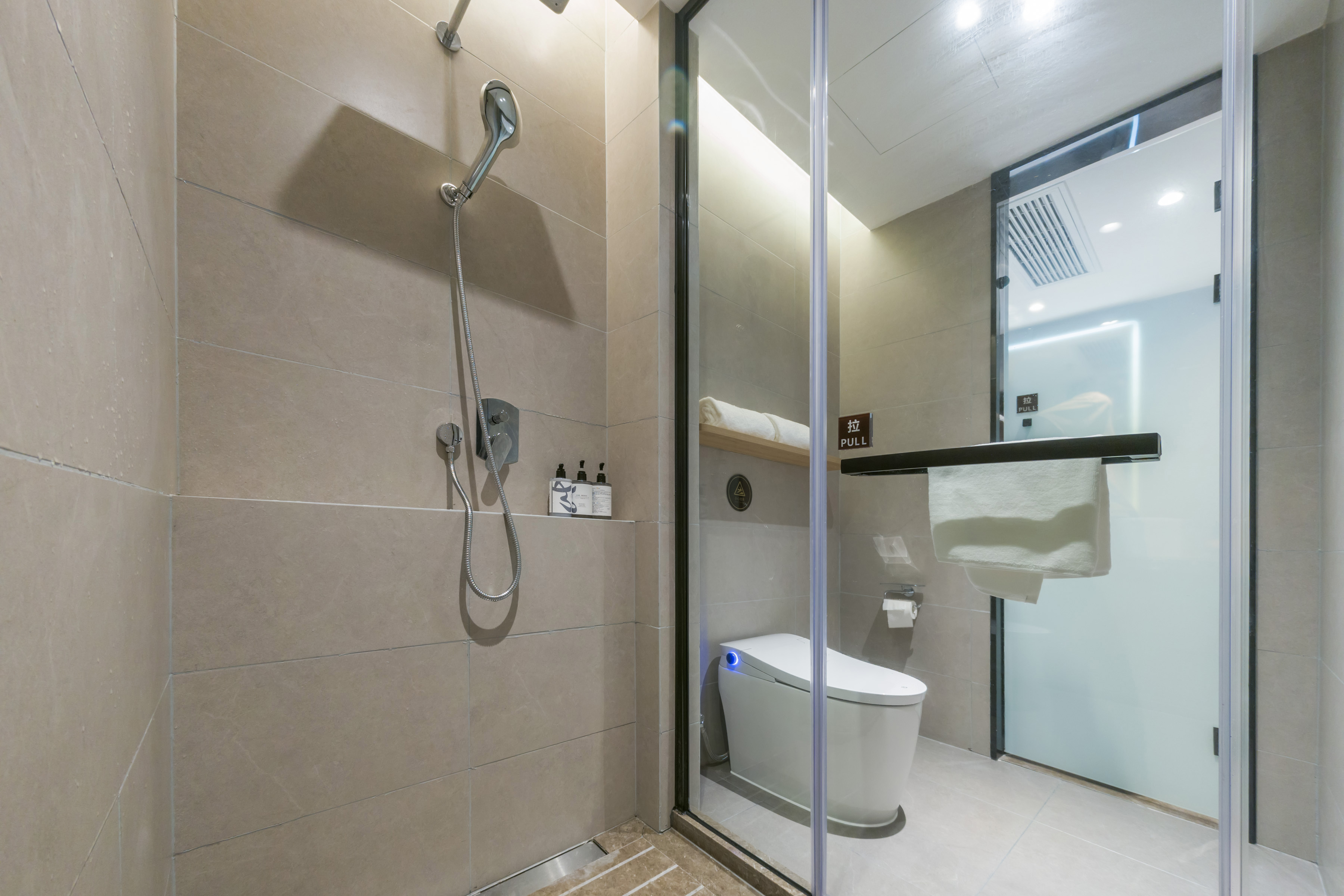 安心睡安睡大床房