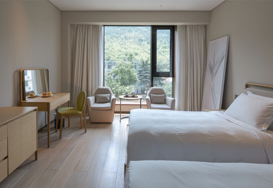 山景家庭雙床房+窗外好景+茶空間