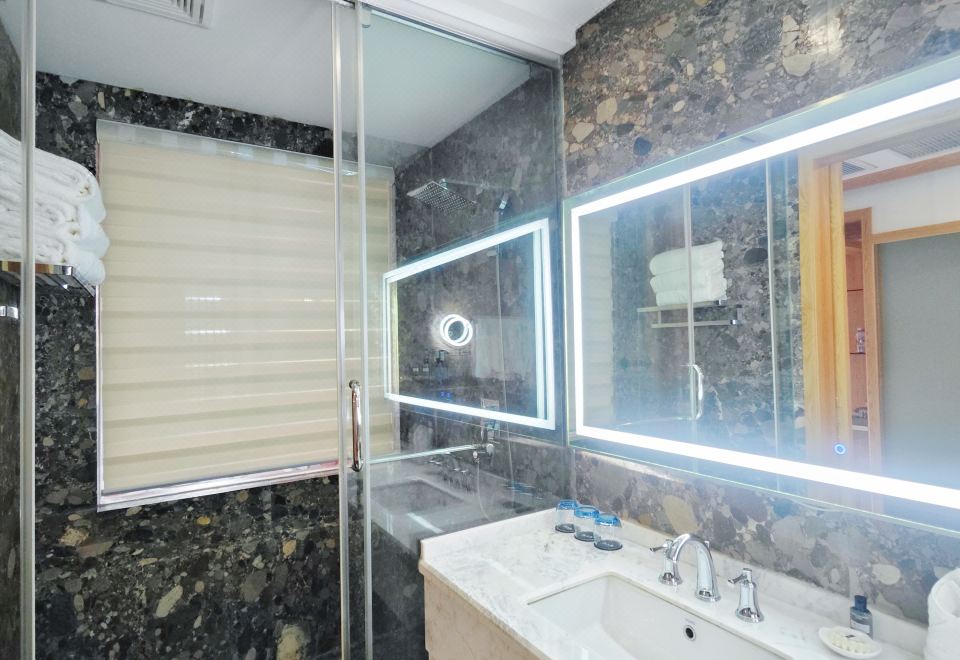 Fushengyu ResortSelective King Size Room