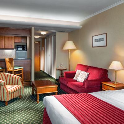 Deluxe Studio Mamaison Residence Downtown Promo Code