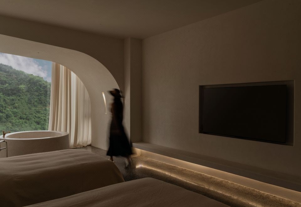 2-bed Room With River View