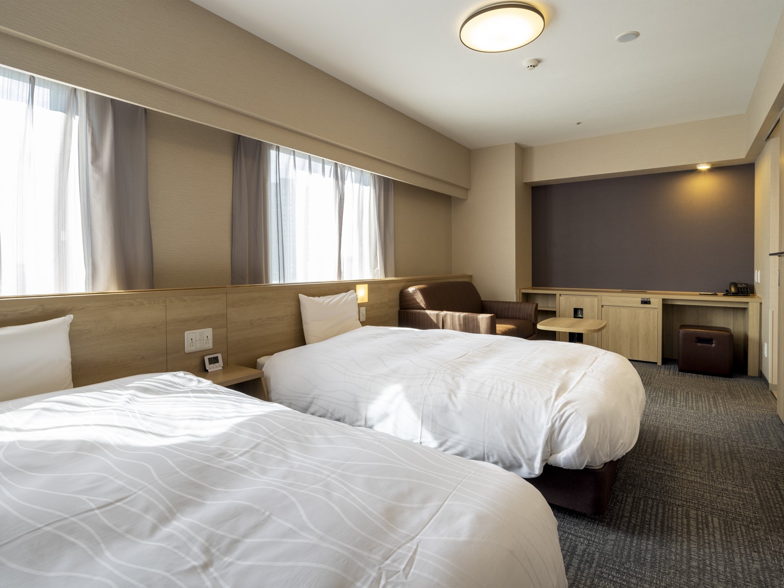 高级双床间（禁烟）