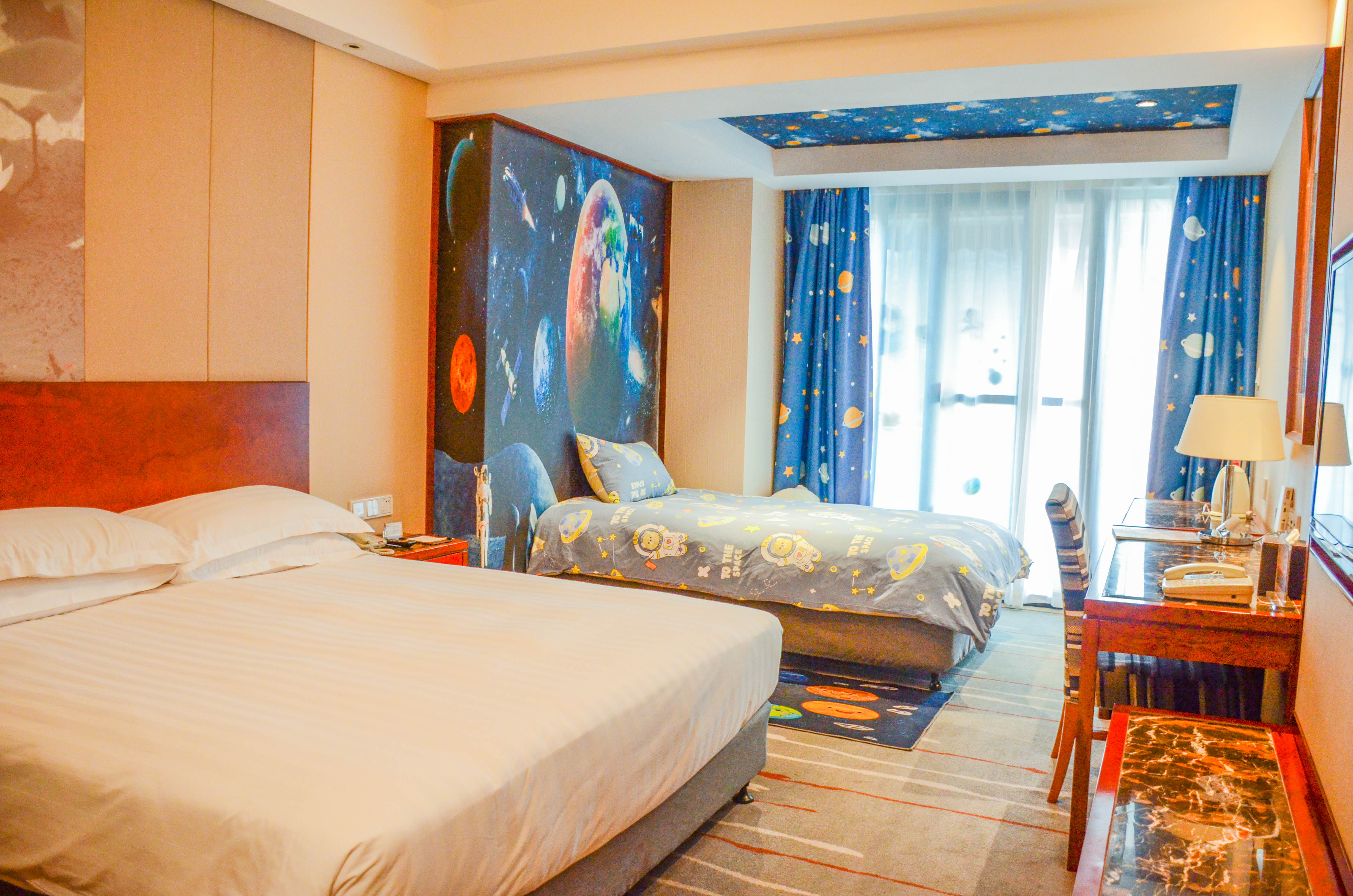 星空主題親子房