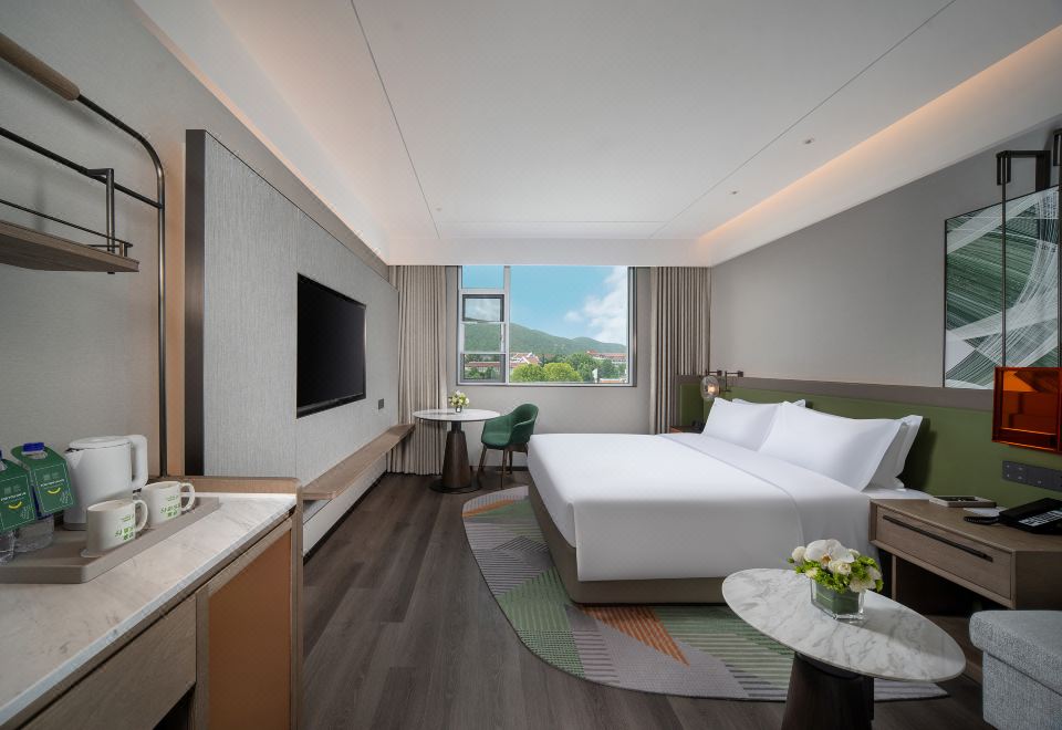 高級房·大床·暢享都市風光