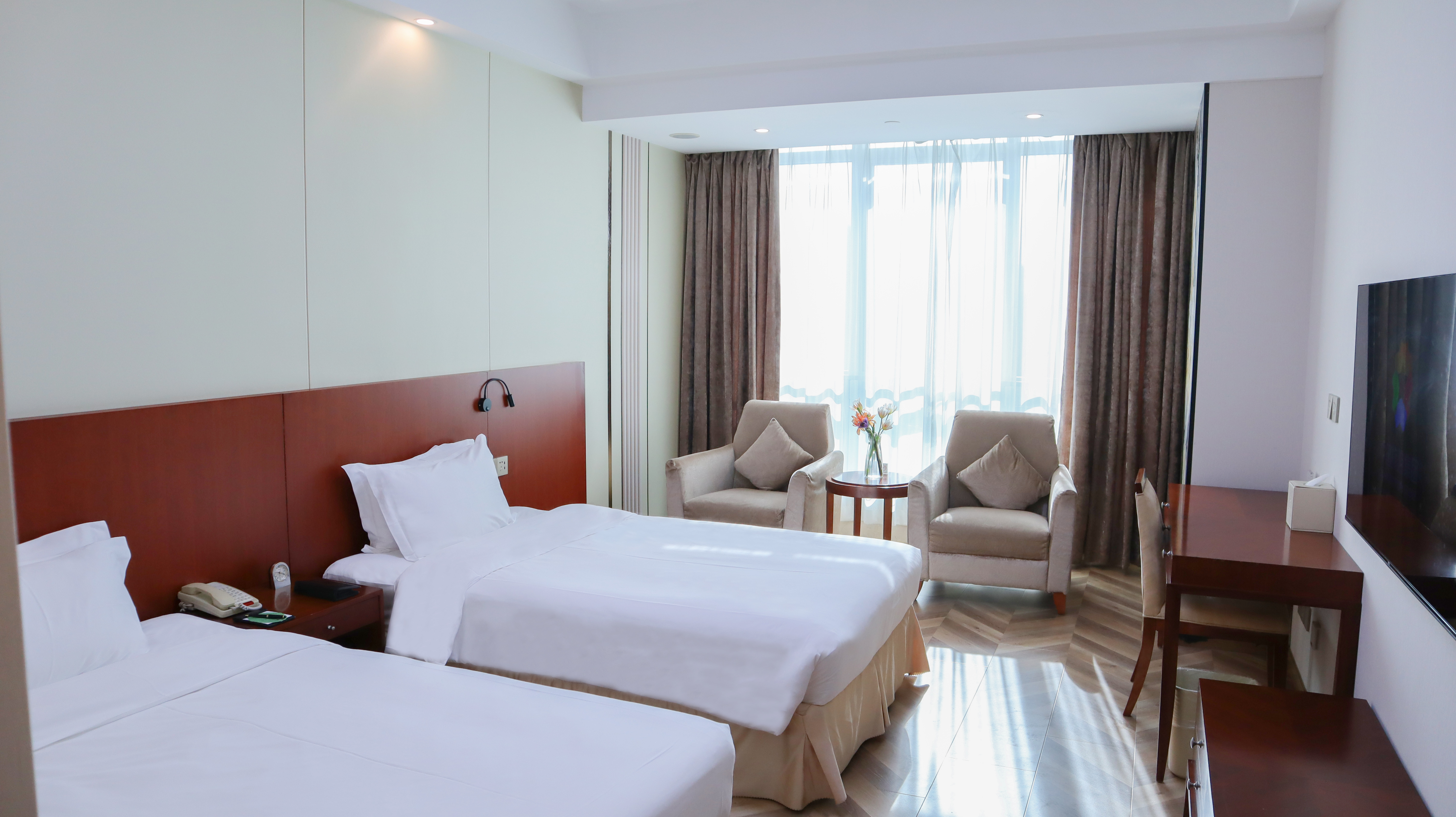 豪华空气清新双床房