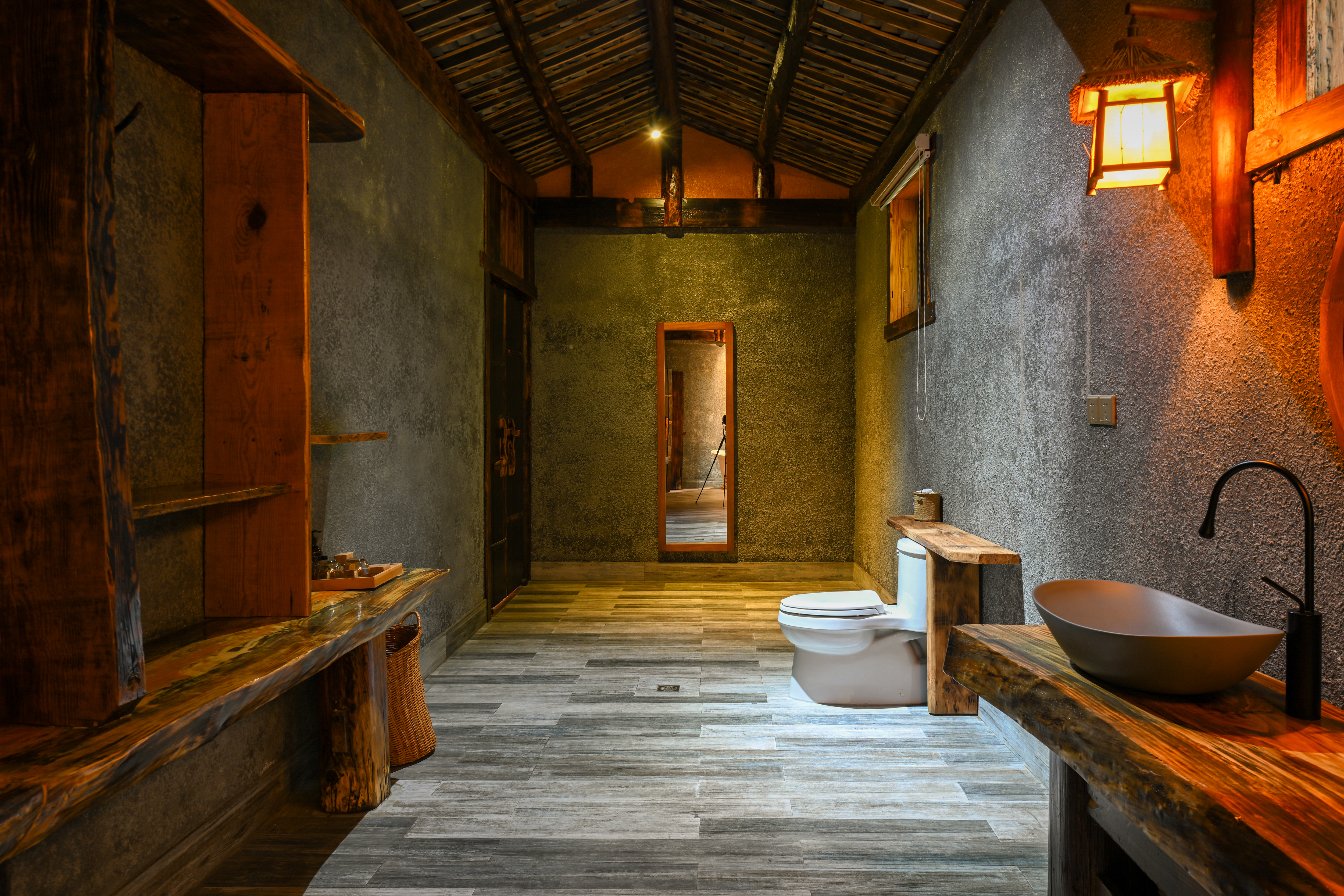 汉唐国风豪华家庭房