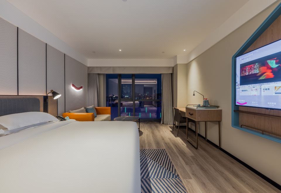 Cozy Room (Double Bed)