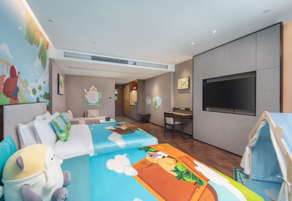 PINLAKE RESORTJingsi Youshan Family Room