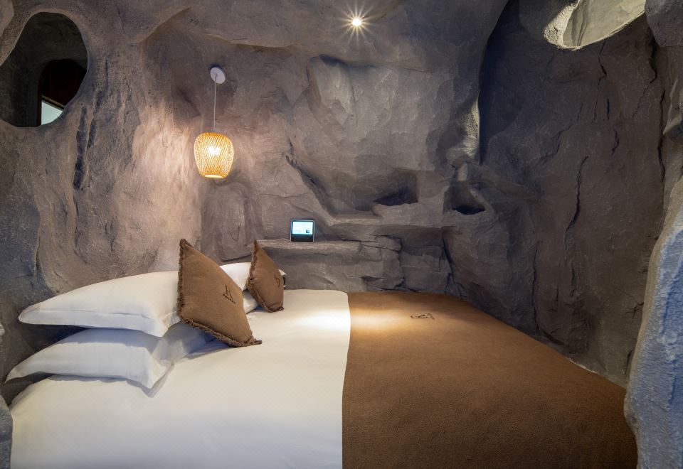 山洞野趣房【小愛智能+巖穴謐境】