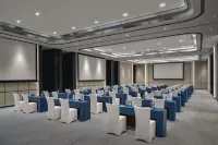 鄂州皇冠假日飯店