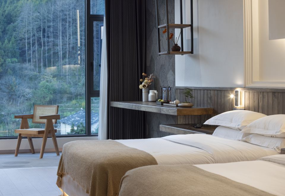 見山·山景私湯家庭三人房（火山石泡池+慕思零壓床墊+全屋智能+全智能馬桶）