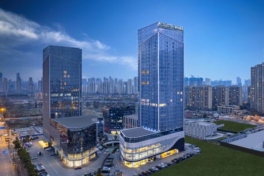 Country Inn & Suites by Radisson Hotel (Wuhan Railway Station Happy Valley)