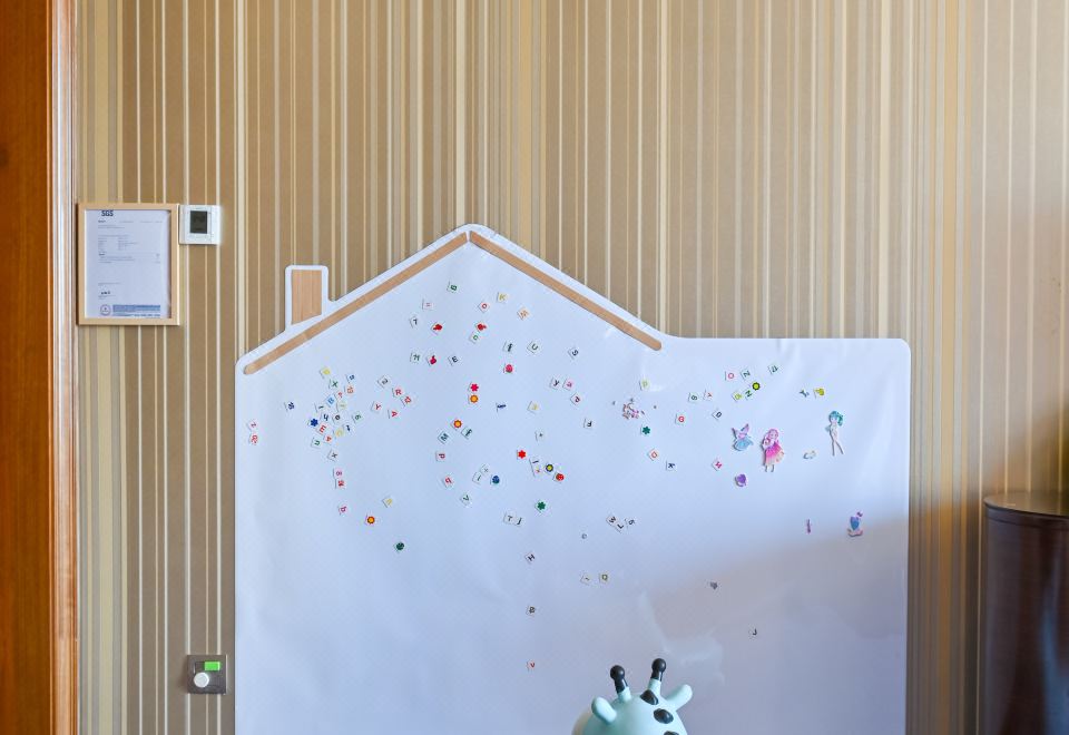 Chateau Star River QingdaoChildlike Paradise Sea-view Family Suite