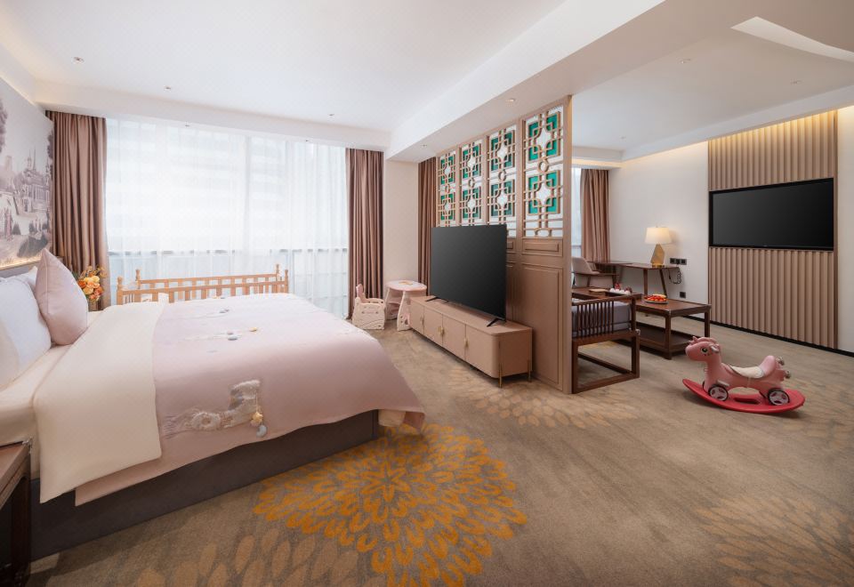 Guangzhou Wogo Yuanbao HotelXiguan Family Double Bed Suite With Children's Bed And Entertainment Facilities