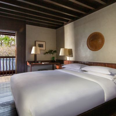 秋嵐大床房丨全屋製氧 麗江安隅酒店優惠