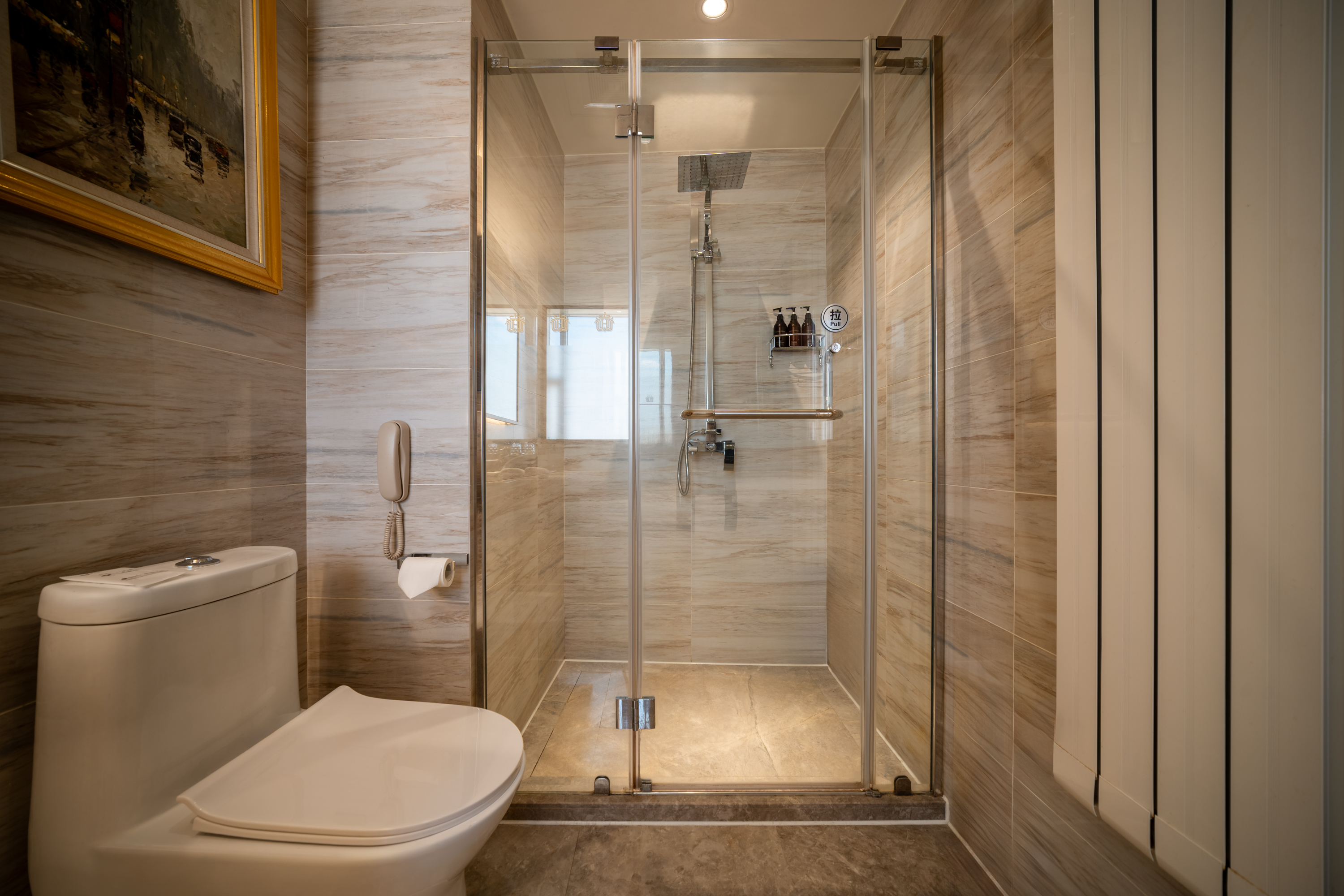 巴黎尊選雙床房·豪華浴缸·潤境加濕器